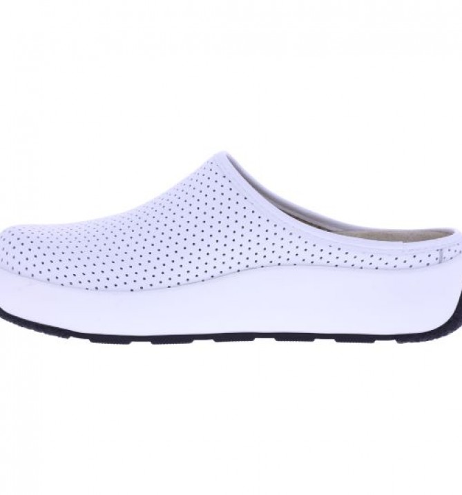 BERKEMANN AMANDA 03901-101